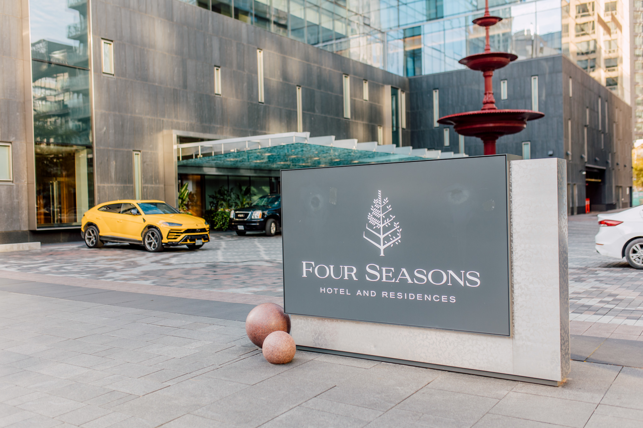 Four seasons, hotel, Toronto